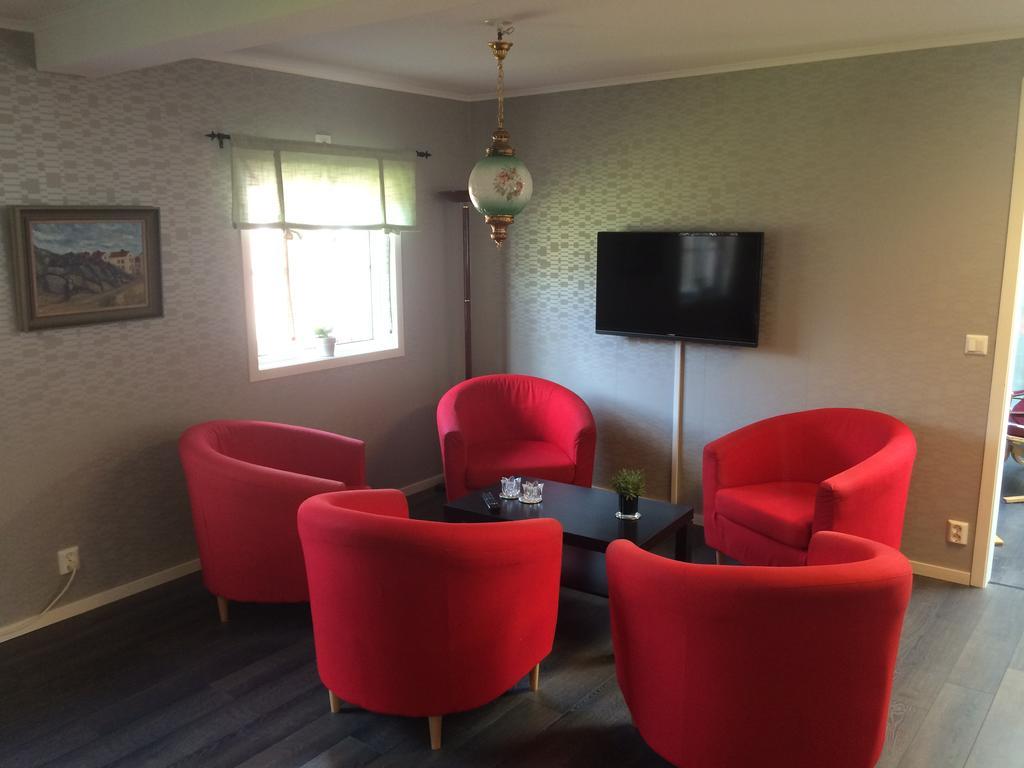 Kisa Foellingen Hotell מראה חיצוני תמונה